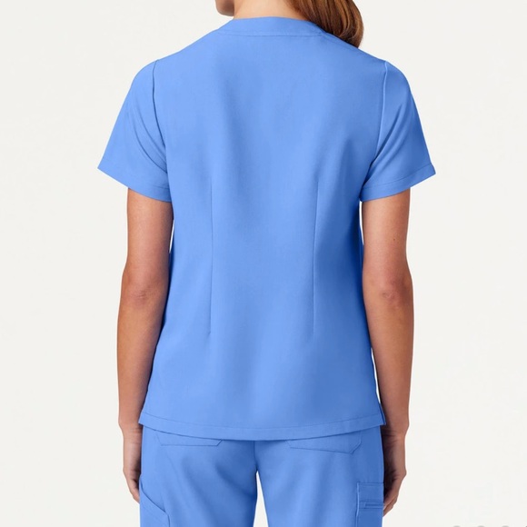 Jaanuu • Helia 3-Pocket Ceil Blue Scrub Top - M - Picture 2 of 14